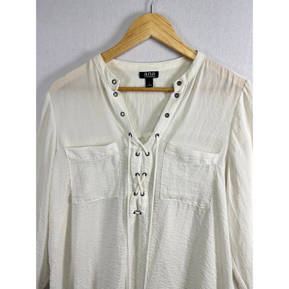 Casual Chic Women's Blouse Bundle: Liz Claiborne & ANA - Beachy Vacations - Picture 3 of 13